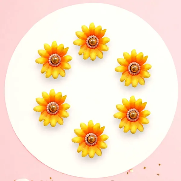 Yellow_Artificial_Floral_Bridal_Brooch_&_Hair_Pin_(6_Flower_Clip)