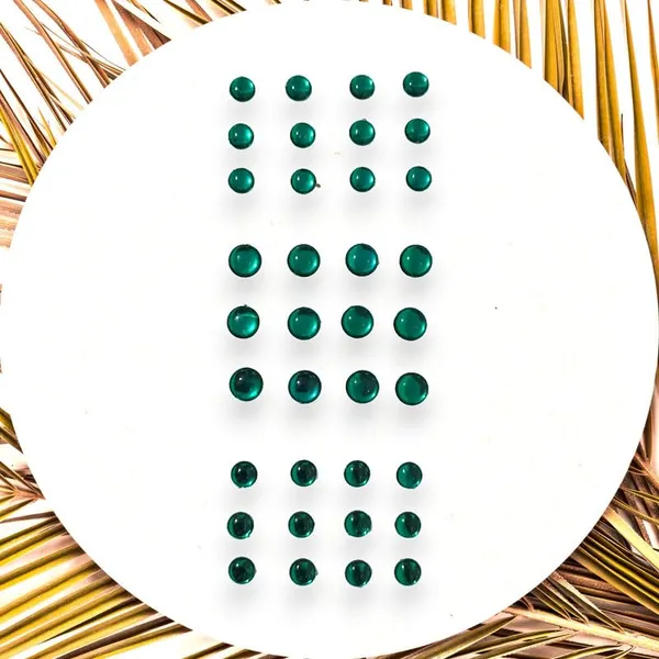 Dark_Green_Round_Shaped_Stick_On_Hair_Stickers_(24_Pcs_8Mm_&_12_Pcs_10Mm)