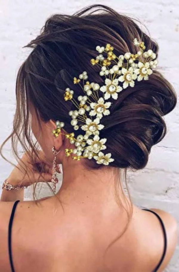White_&_Golden_Bridal_Hair_Accessories_For_Women_(18_X_10_X_10_Cm)