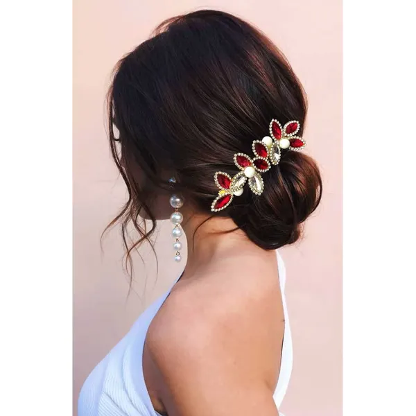 Red_Artificial_Barrette_Hair_Pin_For_Women_&_Girls