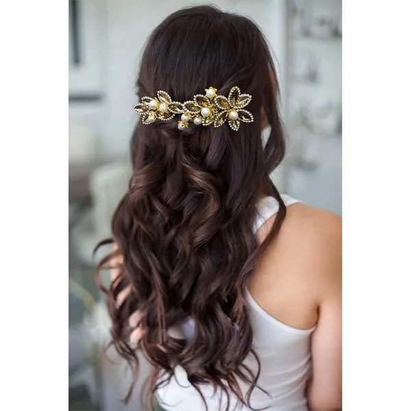 Golden_Barrate_Hair_Pin_For_Women_&_Girls