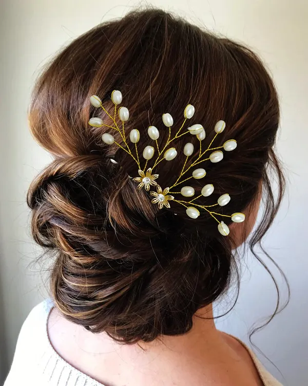 Pack_of_6_White_Artificial_Flower_Comb_Style_Hair_Accessories_For_Women