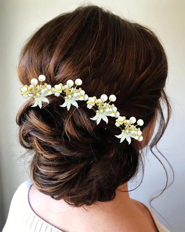 Pack_of_8_White_Pearl_Hair_Pin_Accessories_For_Women