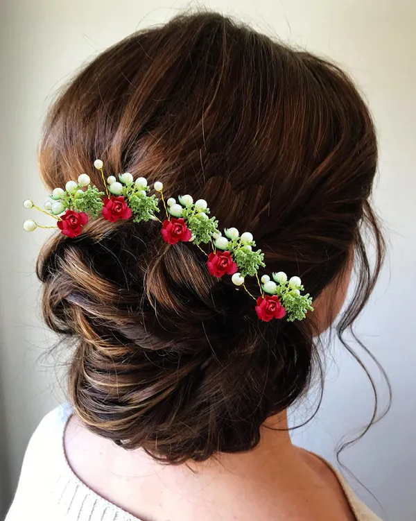 Pack_of_8_Red_Artificial_Rose_Flower_With_Mogra_Hair_Pin_Accessories_For_Women