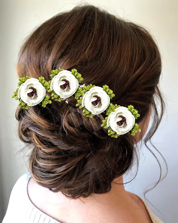 White_Attractive_Royal_Look_Artificial_Rose_Flower_Bridal_Wedding_Hair_Accessories_For_Women_&_Girls_(14_X_8_X_1_Cm)