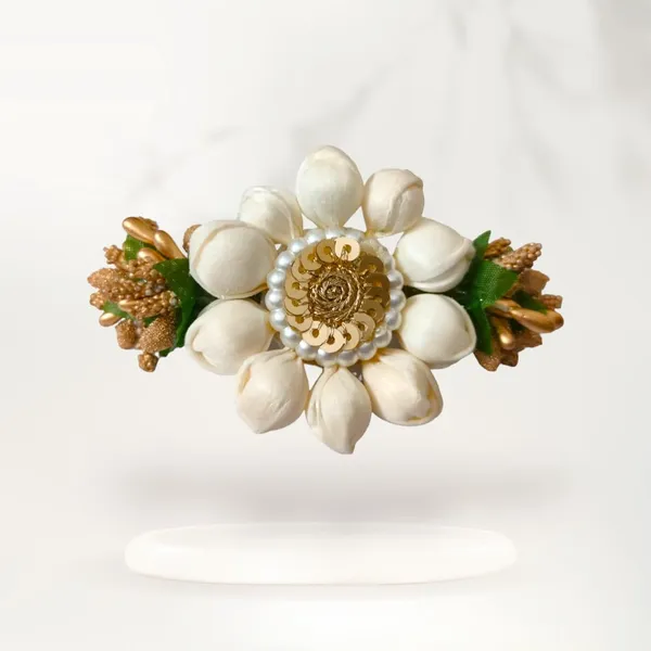 Golden_Artificial_Metal_Floral_Mogra_Petal_Centerpiece_With_Pollens_Design_Hairpin_Claw_Clip_Hair_Accessories_For_Women_&_Girls_(14_X_8_X_1_Cm)