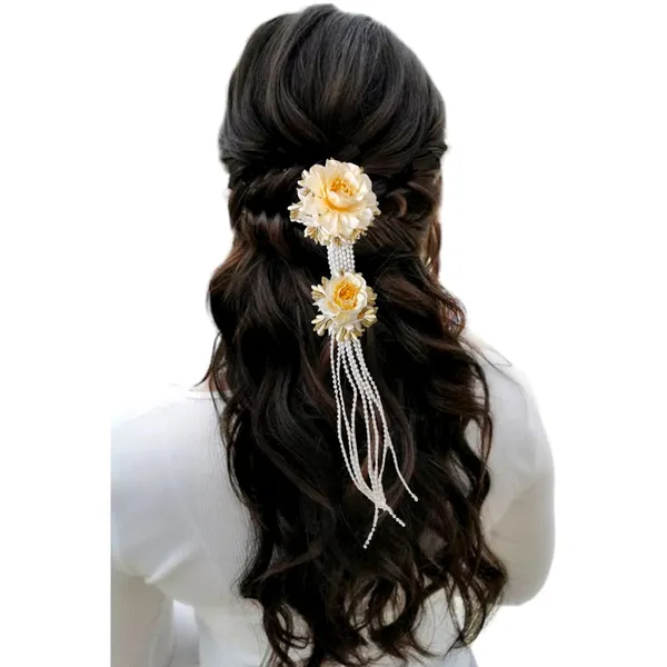 Yellow_Artificial_Metal_Charming_Flowers_With_Elegant_Pearl_Strings_Design_Hairpin_Accessories_For_Women_&_Girls_(14_X_8_X_1_Cm)