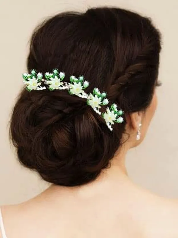 White_Artificial_Floral_Design_Bridal_Hair_Accessories_For_Women_&_Girls