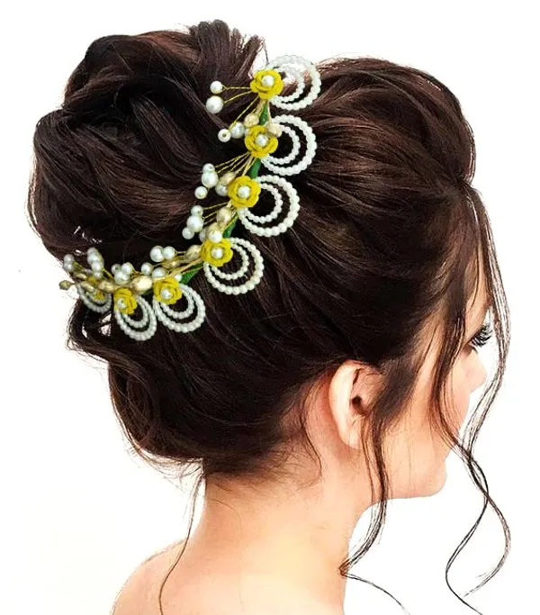 Golden_Artificial_Flowers_With_Pearls_Peacock_Feather_Shape_Hair_Vein_Accessories_For_Women_&_Girls