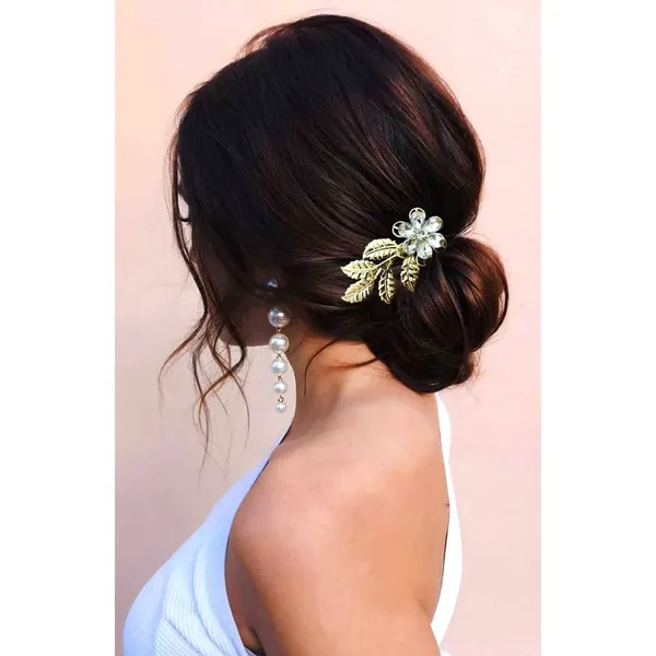 Silver_Artificial_Stone_Made_Rounded_Flower_With_Leaf_Bridal_Hair_Pin_Accessories_For_Women_&_Girls