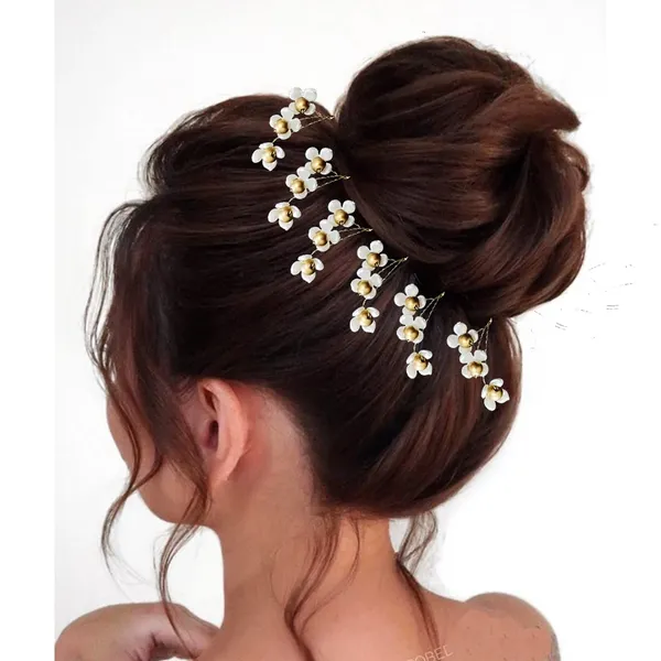White_&_Golden_Flower_With_Bead_Hair_Pin_Jewellery