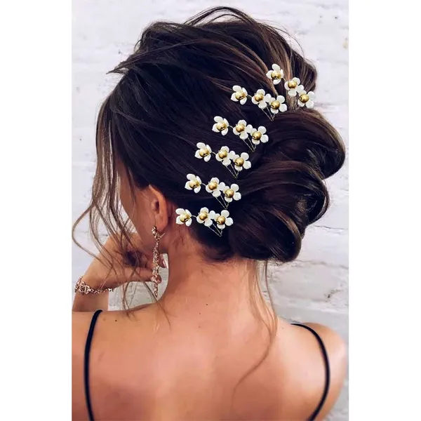 White_&_Golden_Flower_With_Bead_Hair_Pin_Jewellery
