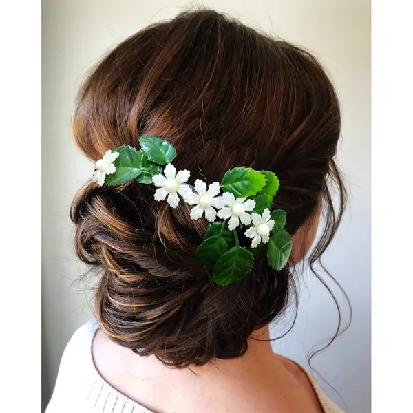 Green_&_White_Artificial_Leaves_With_Small_Flowers_Made_Barretes_Hair_Accessories_For_Women_&_Girls
