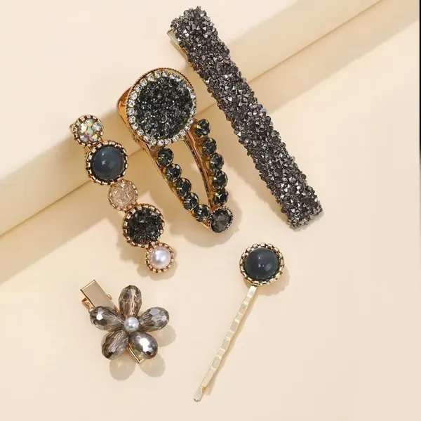 Black_Fancy_Korean_Style_Metal_Hairpin_Accessories_For_Women_&_Girls_(Set_Of_5_Pins)