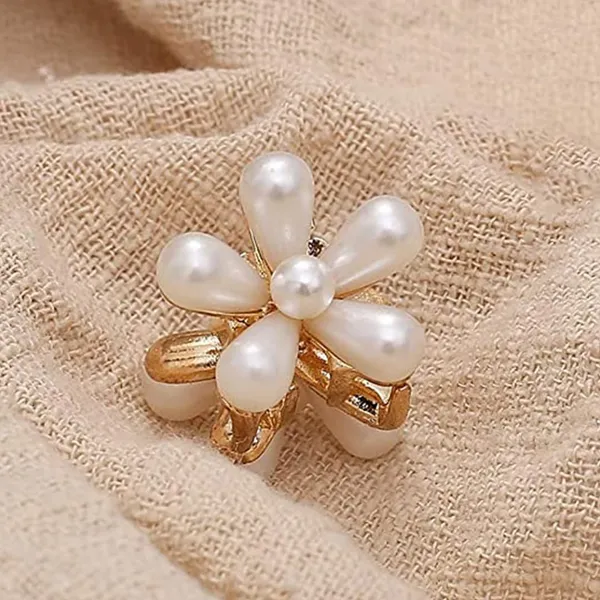 White_Mini_Pearl_Claw_Clips_With_Flower_Design_Small_Pearl_Hair_Jaw_Clips_For_Women_&_Girls_(Set_Of_6_Pins)