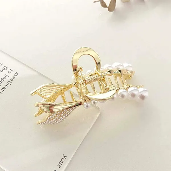 White_Mermaid_Tail_Pearl_Hair_Claw_Clips_For_Women_&_Girls
