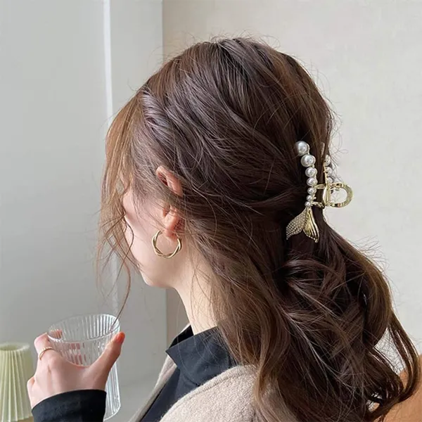 White_Mermaid_Tail_Pearl_Hair_Claw_Clips_For_Women_&_Girls