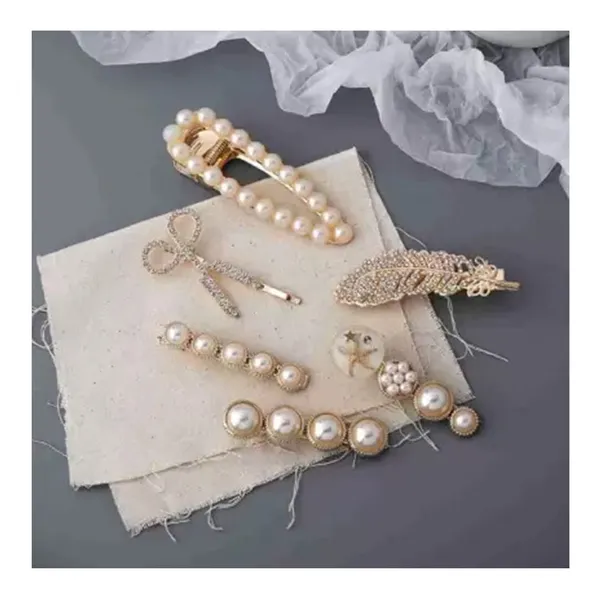 Gold_Korean_Style_Hair_Clips_Pearl_Barrettes_For_Women_&_Girls_(Set_Of_6_Pins)