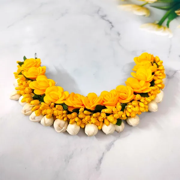 Yellow_Rose_Floral_With_Pollen_Hair_Vein_Accessories_For_Women_(14_X_8_X_1_Cm)