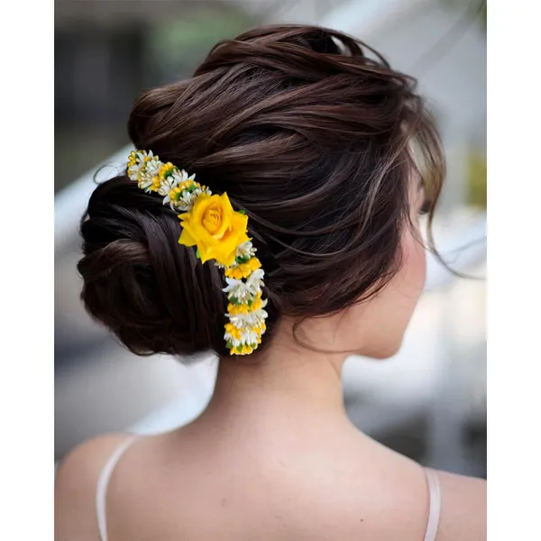 Yellow_Rose_Flower_With_Leaf_Pollens_&_Pearl_Design_Hair_Vein_For_Women_&_Girls_(14_X_8_X_1_Cm)