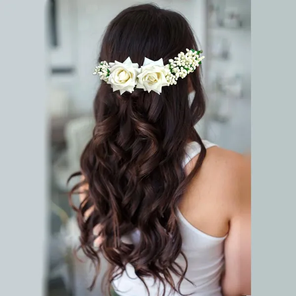 White_Rose_Floral_Hairpin_With_Leaf_&_Pearl_Design_For_Women_&_Girls_(14_X_8_X_1_Cm)