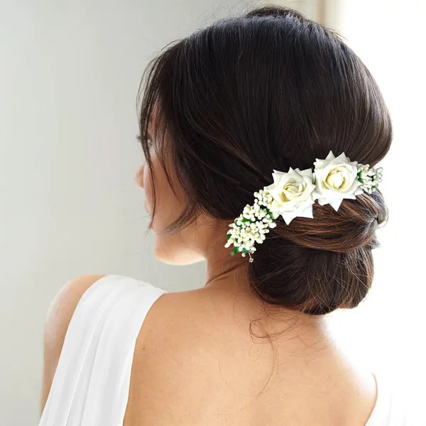 White_Rose_Floral_Hairpin_With_Leaf_&_Pearl_Design_For_Women_&_Girls_(14_X_8_X_1_Cm)