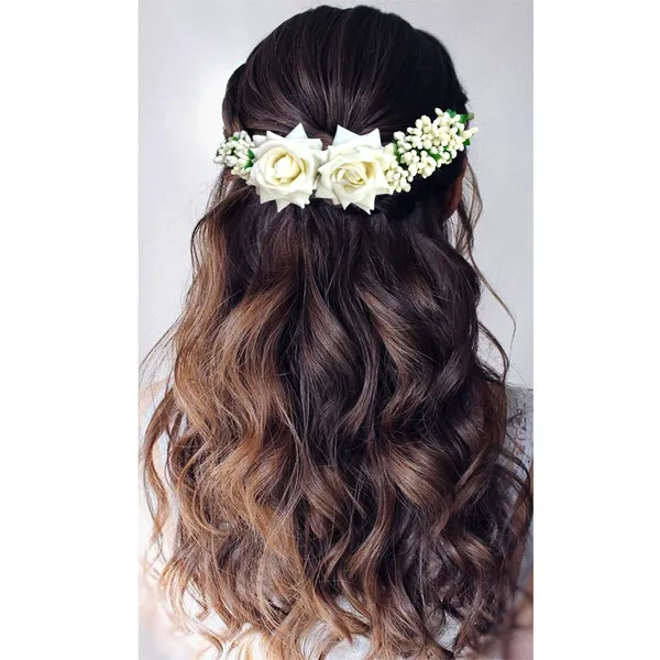 White_Rose_Floral_Hairpin_With_Leaf_&_Pearl_Design_For_Women_&_Girls_(14_X_8_X_1_Cm)