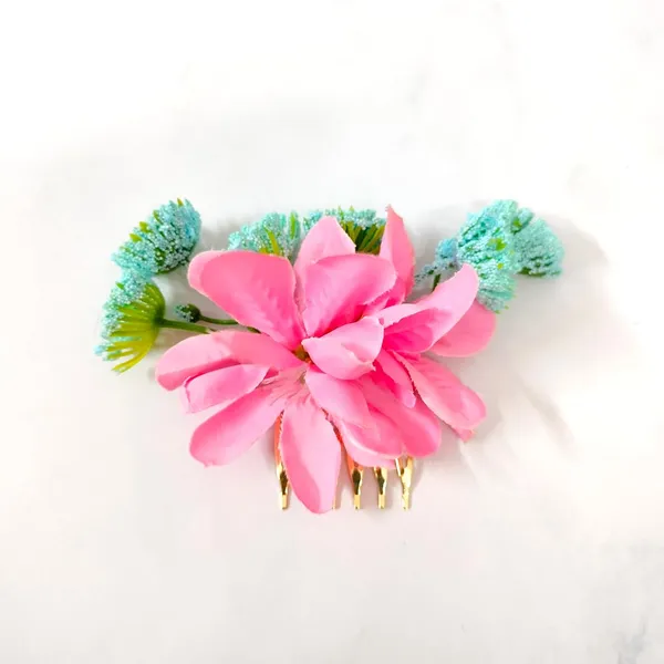 Baby_Pink_Flower_And_Leaf_Comb_Slide_Hair_Pin_For_Girls_And_Women_(14_X_8_X_1_Cm)