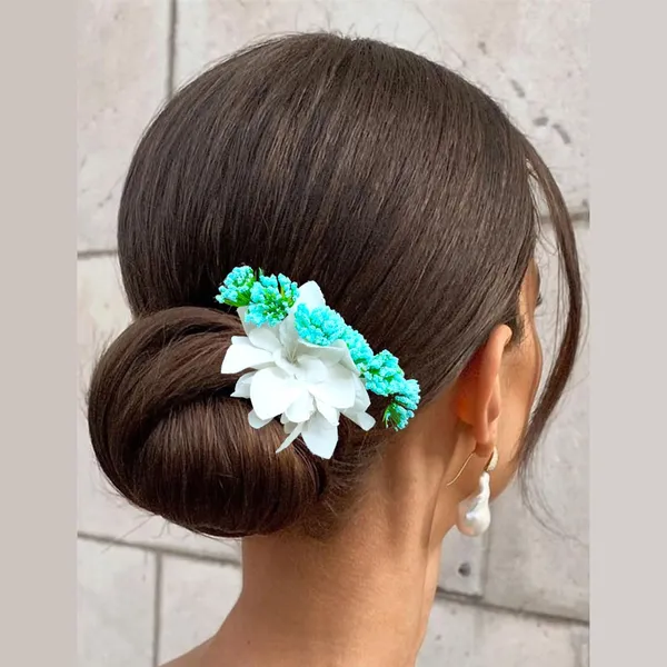 White_Flower_And_Leaf_Comb_Slide_Hair_Pin_For_Girls_And_Women_(14_X_8_X_1_Cm)