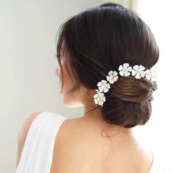 White_&_Golden_Artificial_Metal_Tiara_Flower_And_Sparkling_Crystal_Stone_Design_Hairpin_With_Leaf_For_Women_&_Girls_(14_X_8_X_1_Cm)