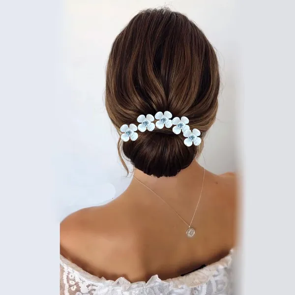 Golden_Artificial_Metal_Pin_And_Delicate_Pearl_Flowers_With_Crystal_Stone_Design_Hair_Pin_For_Women_(Set_Of_10)_(14_X_8_X_1_Cm)