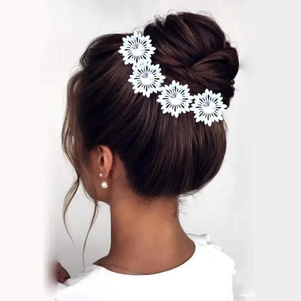 Gold_Artificial_Pearl_Flowers_With_Big_Crystal_Stone_Design_Hairpin_For_Women_&_Girls_(Set_Of_6)_(14_X_8_X_1_Cm)