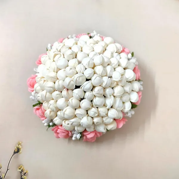 Peach_Artificial_Exquisite_Mogra_Flower_Judabun_With_Small_Adorned_Flowers_Design_Hairpin_Accessories_For_Women_&_Girls_(14_X_8_X_1_Cm)
