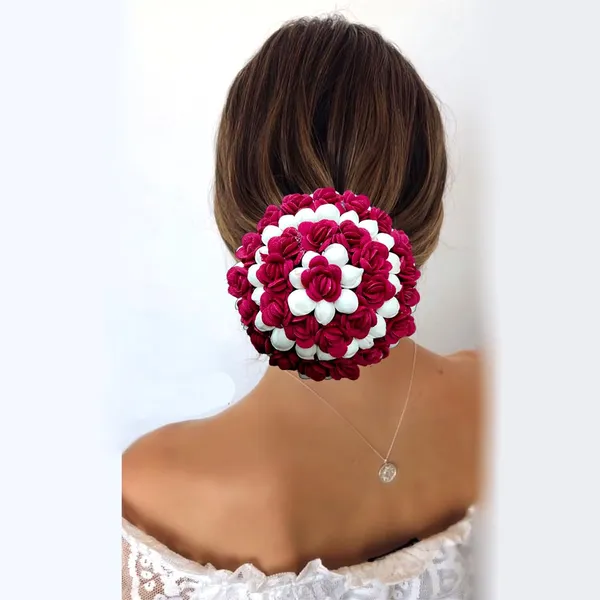 Maroon_Artificial_Mogra_With_Small_Rose_Flower_Gajra_For_Women_&_Girls_(14_X_8_X_1_Cm)