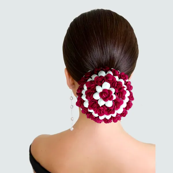 Maroon_Artificial_Mogra_With_Small_Rose_Flower_Gajra_For_Women_&_Girls_(14_X_8_X_1_Cm)