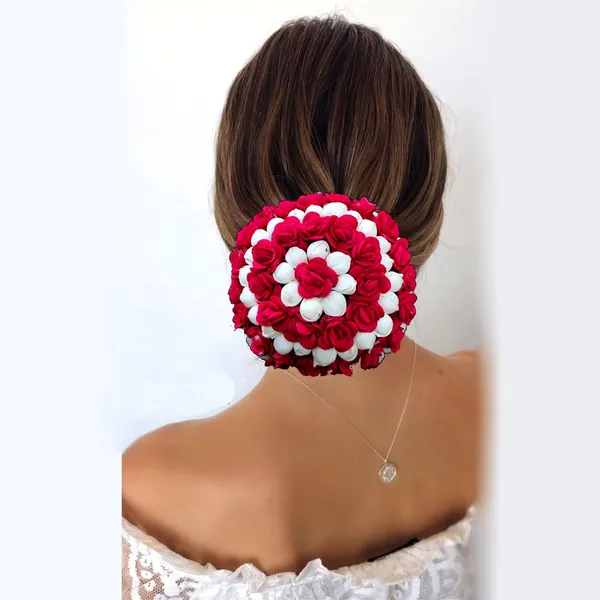 Red_Artificial_Mogra_With_Small_Rose_Flower_Gajra_For_Women_&_Girls_(14_X_8_X_1_Cm)