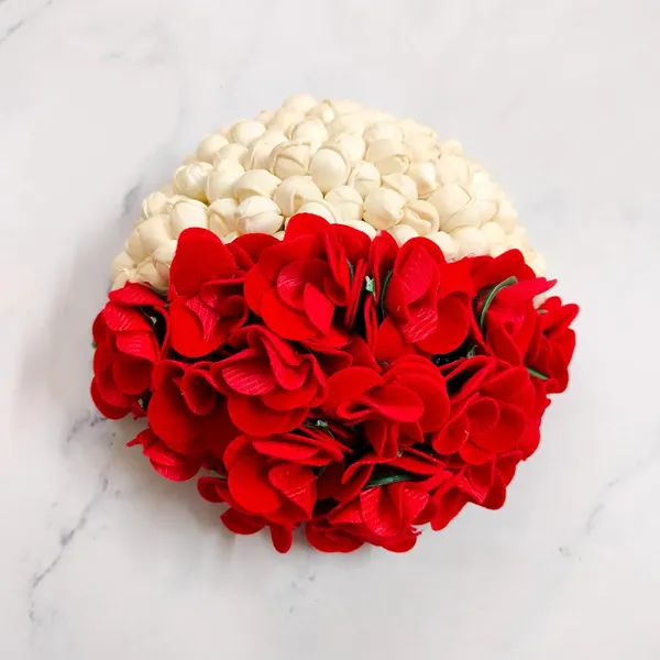 Red_Artificial_Delicate_Mogra_Flower_Judabun_Adorned_With_Small_Flowers_Design_Hairpin_Accessories_For_Women_&_Girls_(14_X_8_X_1_Cm)