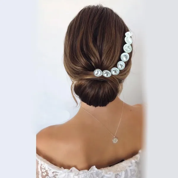 White_Artificial_Crystal_Stone_With_Small_Beads_Design_Hairpin_Accessories_For_Women_&_Girls_(14_X_8_X_1_Cm)