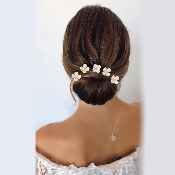 Gold_Artificial_Pearl_Flower_With_Gleaming_Beads_Design_Hairpin_For_Women_&_Girls_(Set_Of_8)_(14_X_8_X_1_Cm)