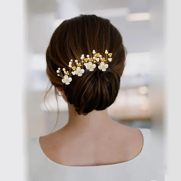 Gold_Artificial_Elegant_Pearl_Flower_With_Bead/Stone_Design_Hairpin_Accessories_For_Women_&_Girls_(Set_Of_8)_(14_X_8_X_1_Cm)