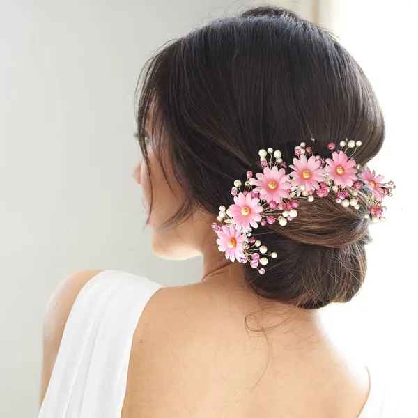 Baby_Pink_Artificial_Round_Shape_Flowers_With_Pearls_Bridal_Hair_Vein_Accessories_For_Women