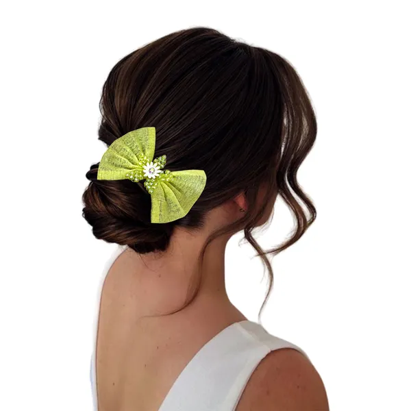 Handcrafted_Jute_Bow_with_Sparkling_Beads.