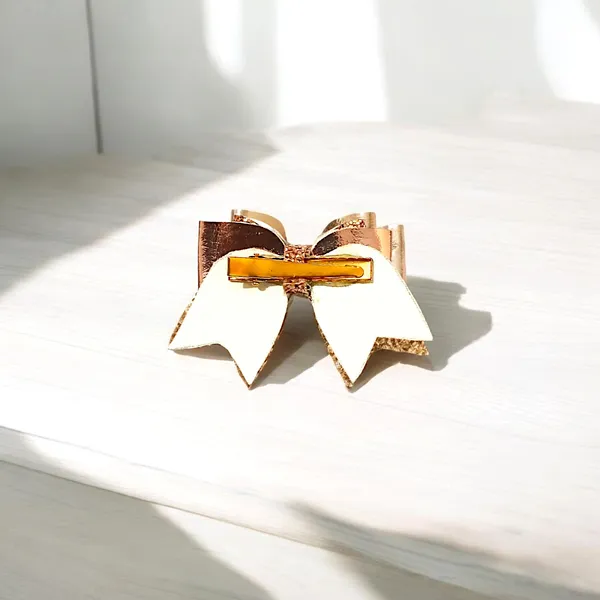 Radiant_Raxine_Hair_Bow:_Style_Meets_Elegance.