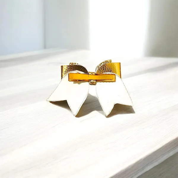 Radiant_Raxine_Hair_Bow:_Style_Meets_Elegance.
