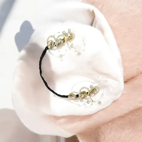 Stunning_Black_Juda_Piece_with_Elegant_Pearl_and_Tilak_Crystal_Accents:_A_Handcrafted_Hair_Accessory_Perfect_for_Weddings,_Festivals,_and_Everyday_Style���������Combining_Comfort,_Durability,_and_Timeless_Beauty.