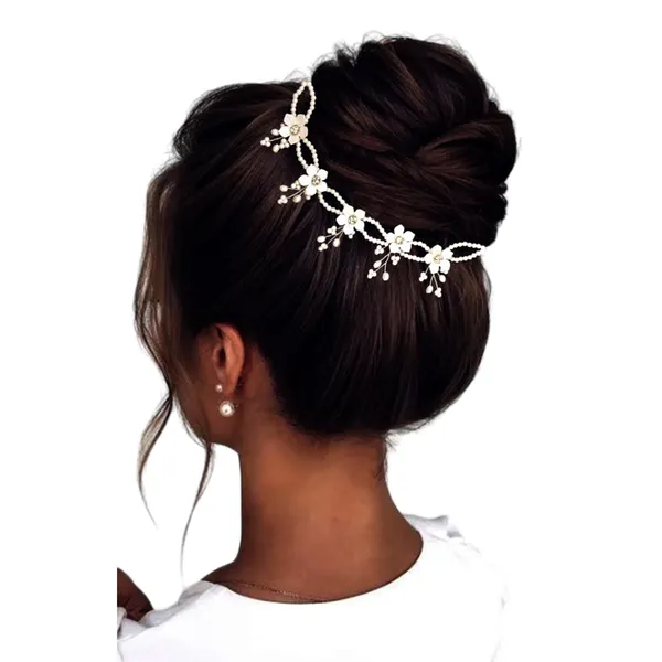 Timeless_Pearl_Blossom_Hair_Accessory.