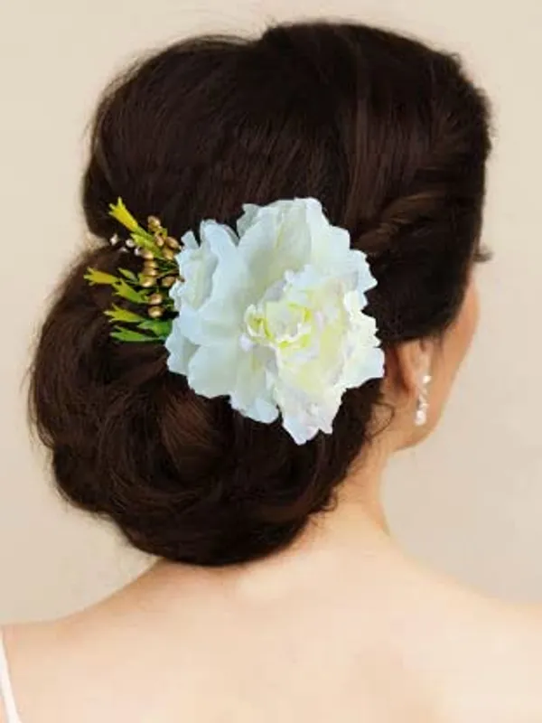 White_Floral_Comb_Slide_Hairpin_For_Women_(14_X_8_X_1_Cm)
