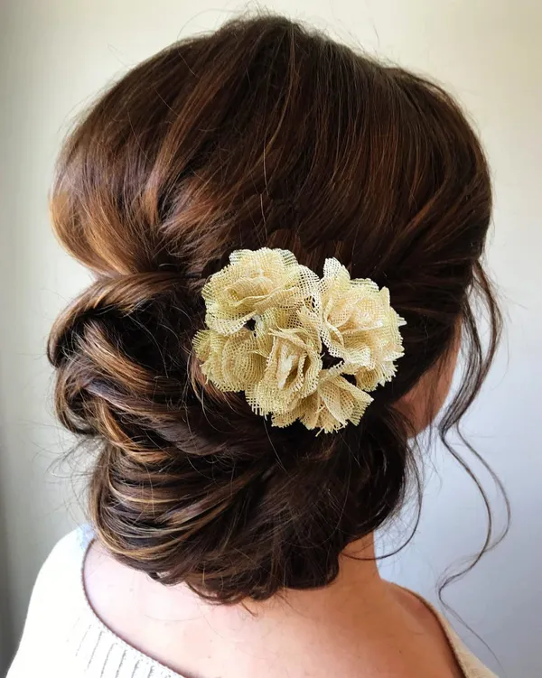 Bright_Golden_Artificial_Hair_Accessories_Bridal_Hair_Pins_For_Wedding_For_Women_&_Girls_(18_X_10_X_10_Cm)