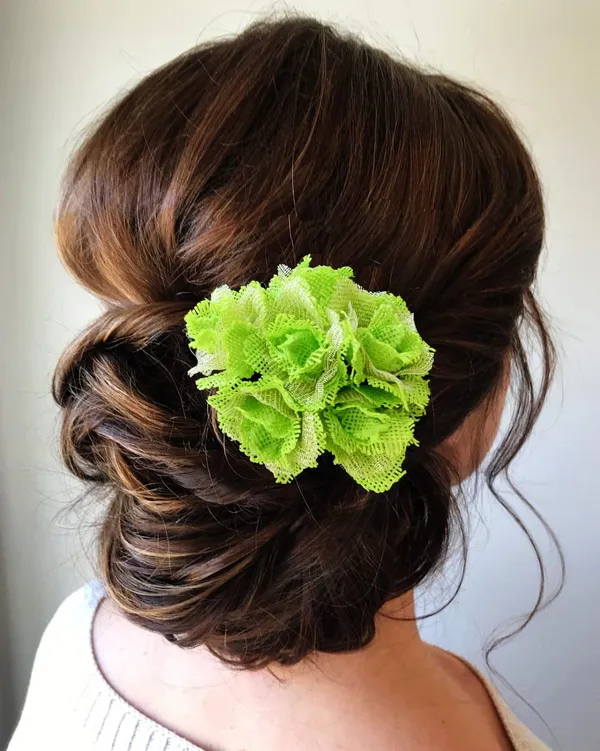 Light_Green_Artificial_Hair_Accessories_Bridal_Hair_Pins_For_Wedding_For_Women_&_Girls_(18_X_10_X_10_Cm)