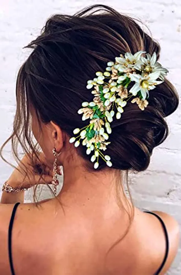 Golden_Flower_And_Pearl_Hair_Vein_Accessories_For_Girls_And_Women_(14_X_8_X_1_Cm)